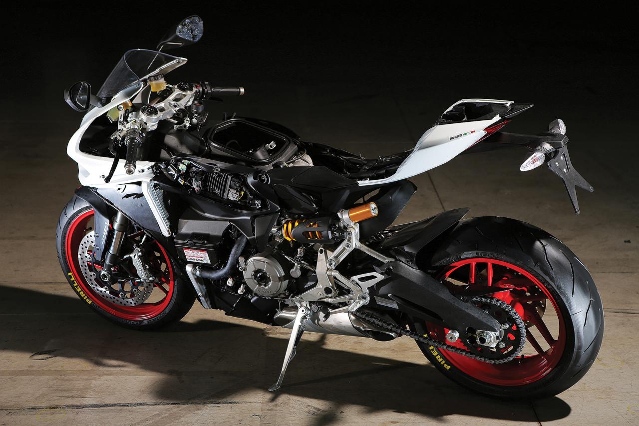 Advanced Photoshop Techniques for Professional Designers