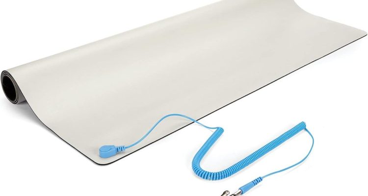 The Top 5 Essential Hardware Tools for DIY PC Builders